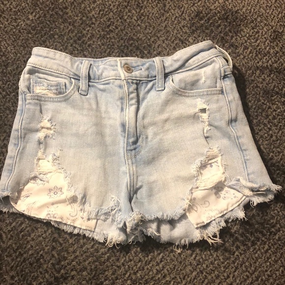 Hollister Pants - 🔹 4 for $30 Hollister Jean Shorts